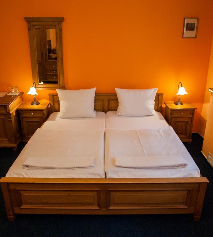Hotel a Restaurace U Hrnčíře Kutná Hora Habitación foto