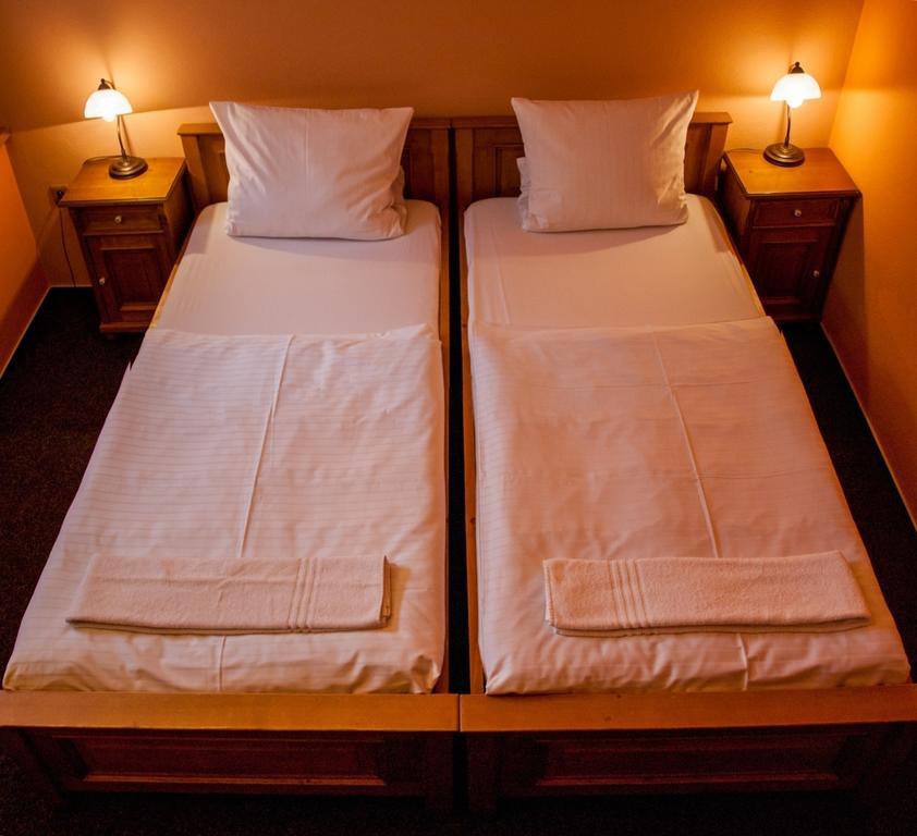 Hotel a Restaurace U Hrnčíře Kutná Hora Habitación foto